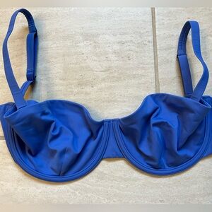 Cuup the BALCONETTE top